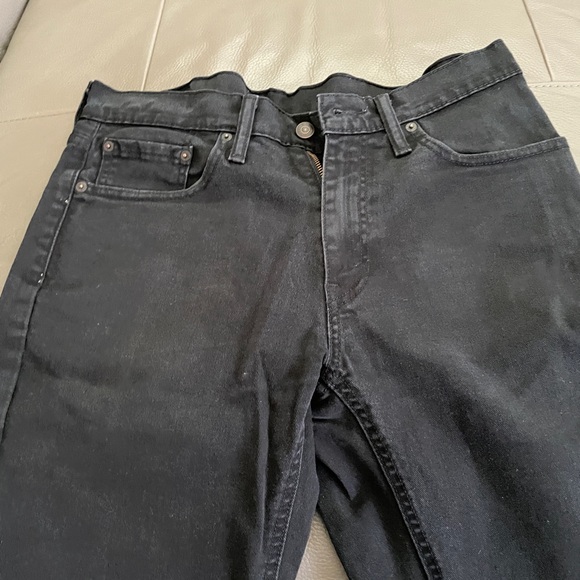 2 black levis jeans - Picture 7 of 8